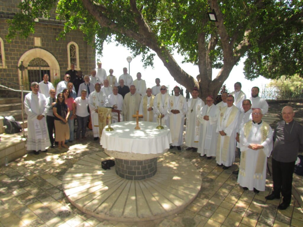 20 bispos do Brasil participam de dias de convivência e de peregrinação à Terra Santa - Jornal O São Paulo