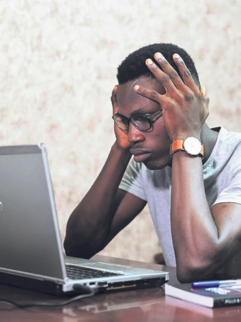 Influência digital: algo a ser feito com a devida consciência crítica - Jornal O São Paulo