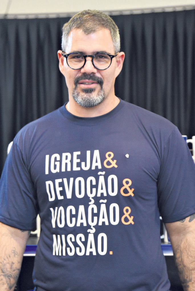 Juliano Cazarré: ‘Por que não dar chance à vida e afogar o mal com o bem?’ - Jornal O São Paulo