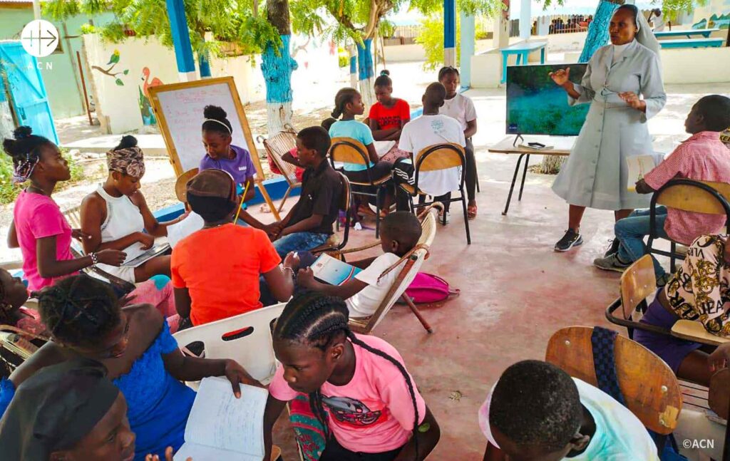 Religiosas unem esforços em prol dos mais pobres na República Dominicana - Jornal O São Paulo