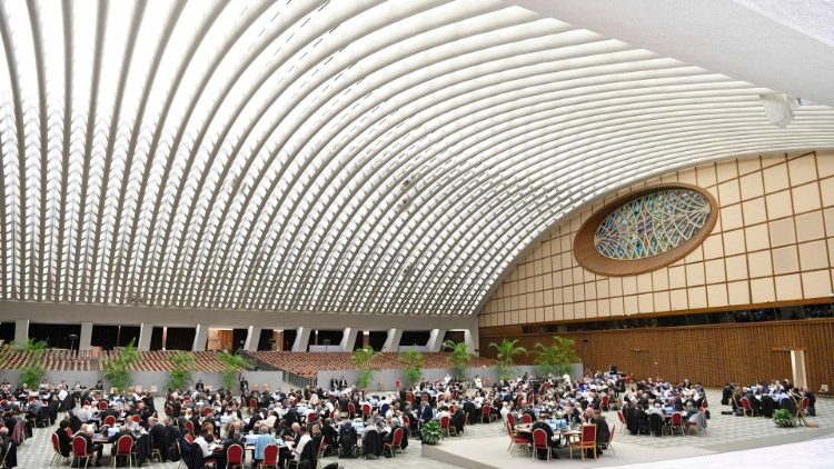 Instrumentum Laboris do Sínodo: uma Igreja em missão com o compromisso de todos - Jornal O São Paulo