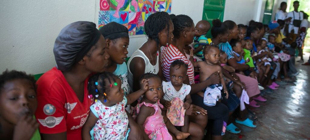 Mais de 86 mil migrantes haitianos foram retornados à força ao país - Jornal O São Paulo