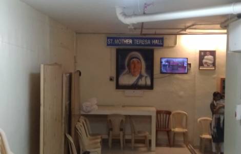 Kuwait: após grave incêndio em Abbasiya, padre reforça “Vamos manter a nossa fé” - Jornal O São Paulo