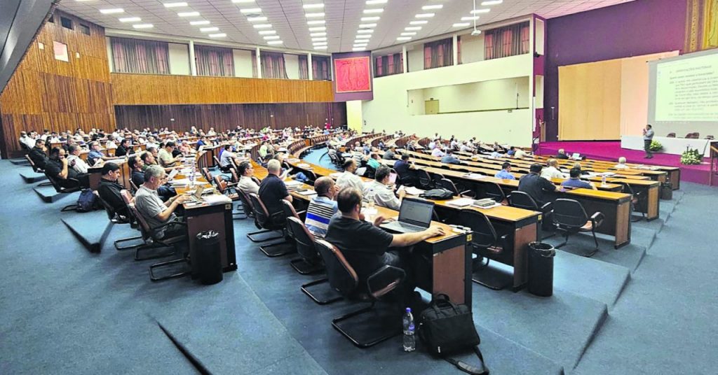 A teologia e a pastoral dos sacramentos é tema de curso do clero da Arquidiocese - Jornal O São Paulo
