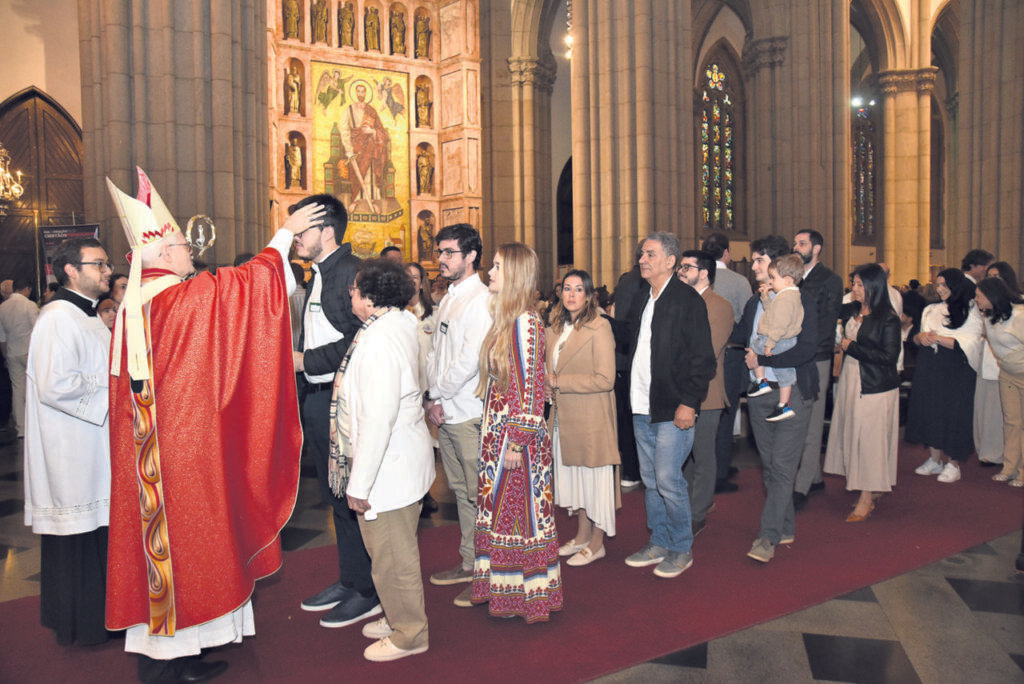 Crismas, festas patronais e evento juvenil em destaque na Sé - Jornal O São Paulo