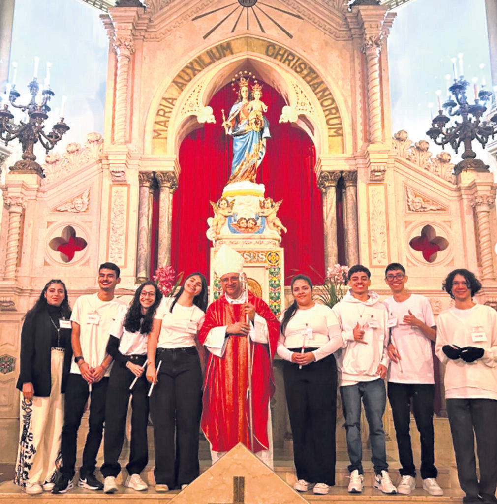 Crismas, formações e festas patronais mobilizam fiéis na Sé - Jornal O São Paulo