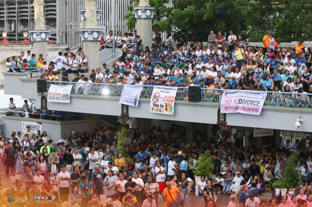 Diocese de Cebu, nas Filipinas, realiza manifestação em defesa da família - Jornal O São Paulo
