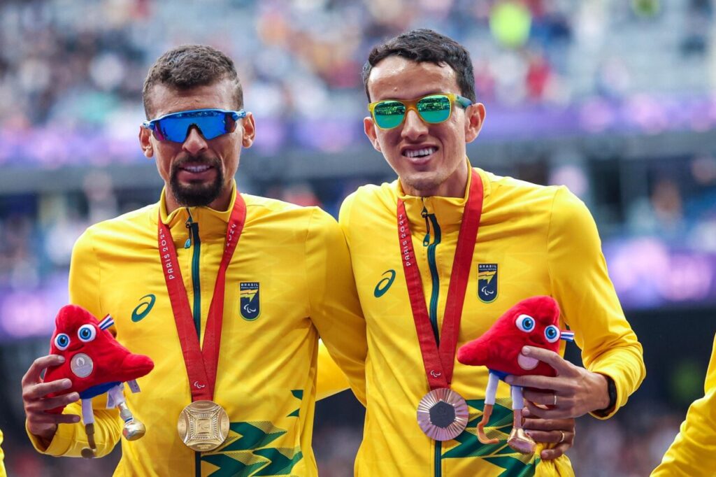 Paris 2024: Brasil conquista mais 10 medalhas; Petrúcio é tri-paralímpico no atletismo - Jornal O São Paulo
