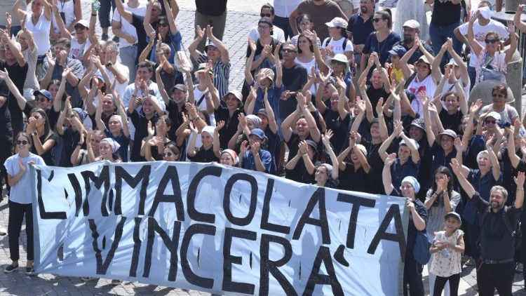 Papa confia a Maria as dores das populações dos países em guerra - Jornal O São Paulo