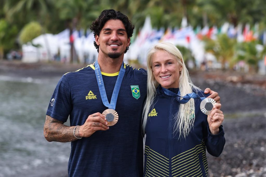 Paris 2024: com Tati Weston-Webb e Gabriel Medina, Brasil mantém tradição de medalhas no surfe - Jornal O São Paulo