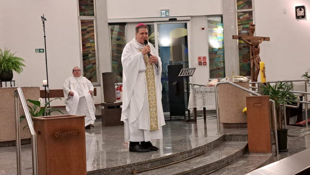 Dom Ângelo faz visita pastoral à Paróquia Nossa Senhora da Esperança - Jornal O São Paulo