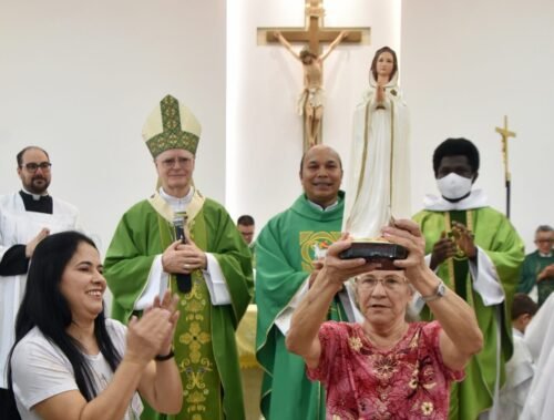 Em missa solene, Dom Odilo cria a Paróquia Nossa Senhora das Flores - Jornal O São Paulo