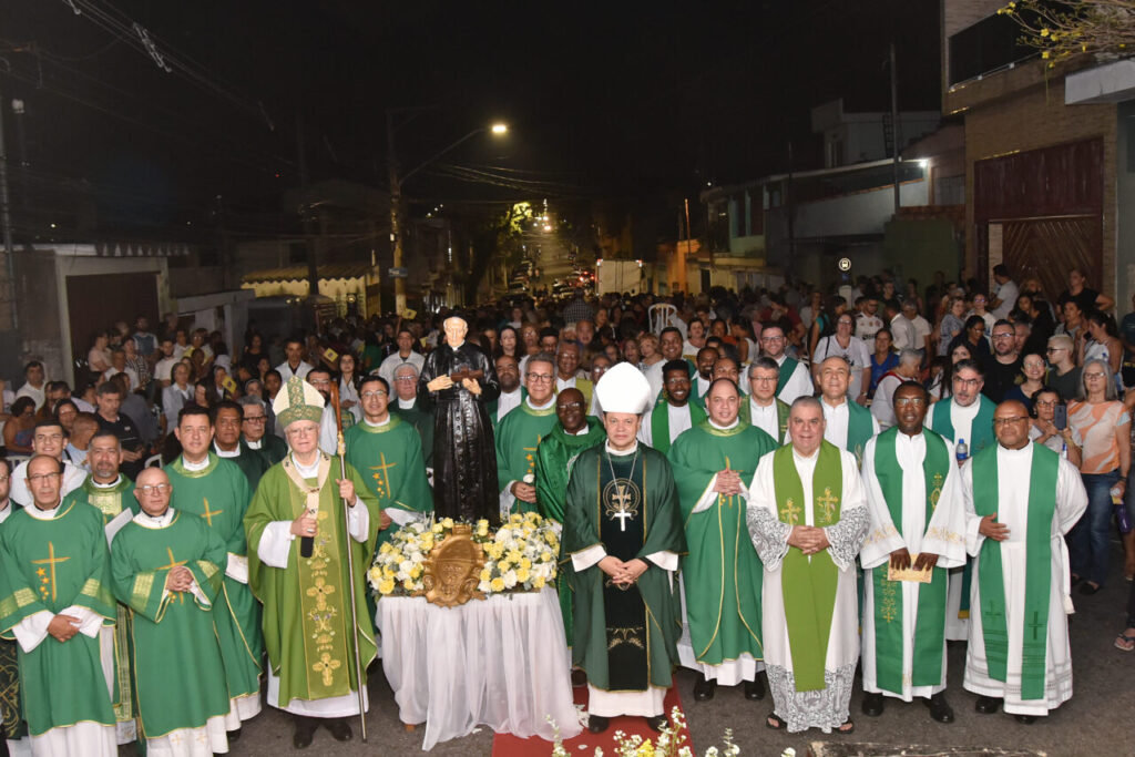 Cardeal Scherer institui a Paróquia São Gaspar Bertoni - Jornal O São Paulo
