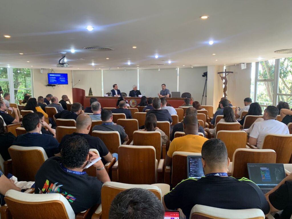 11º Seminário de Comunicação reúne no Rio 160 comunicadores para refletir sobre reputação e imagem da Igreja - Jornal O São Paulo