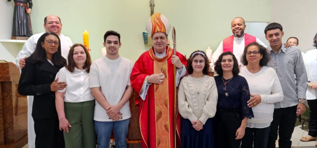 Visita de Dom Ângelo anima fiéis da Paróquia Nossa Senhora de Fátima - Jornal O São Paulo