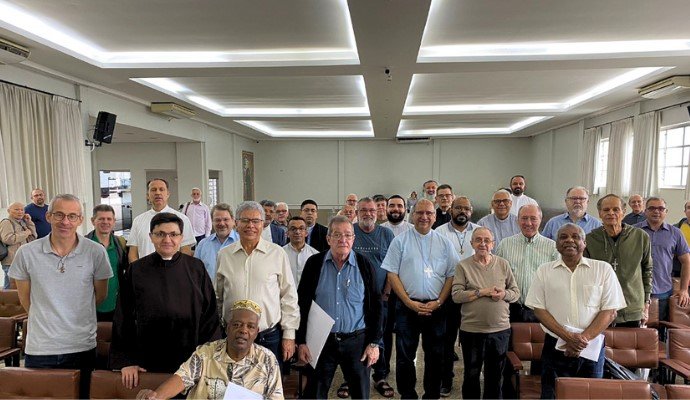 Ações sociais, festas de padroeiros e Crismas são destaques na Sé - Jornal O São Paulo