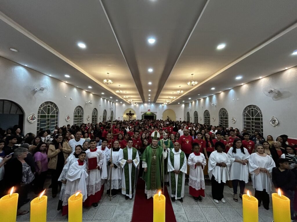 Missas e formações mobilizam fiéis e sacerdotes na Região Belém - Jornal O São Paulo