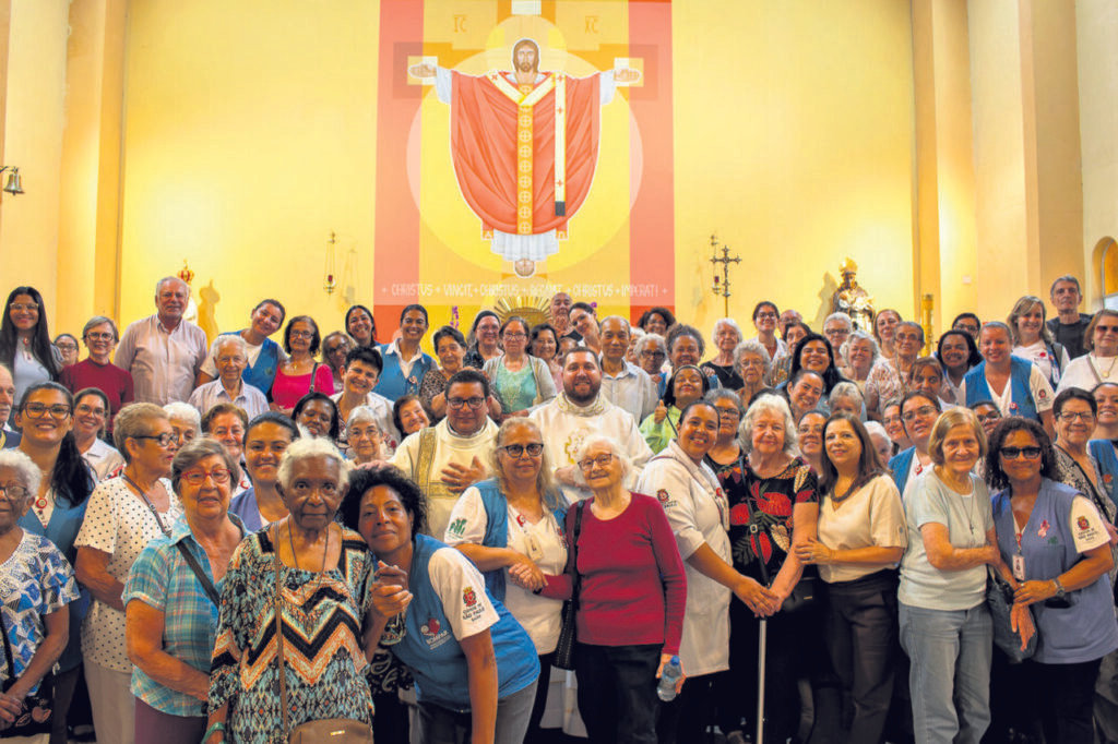 Festas de padroeiros, formações e missas com Crismas são destaques na Região Belém - Jornal O São Paulo