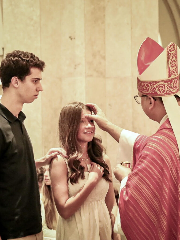 ECC, Apostolado da Oração e missa com Crismas em destaque na Sé - Jornal O São Paulo