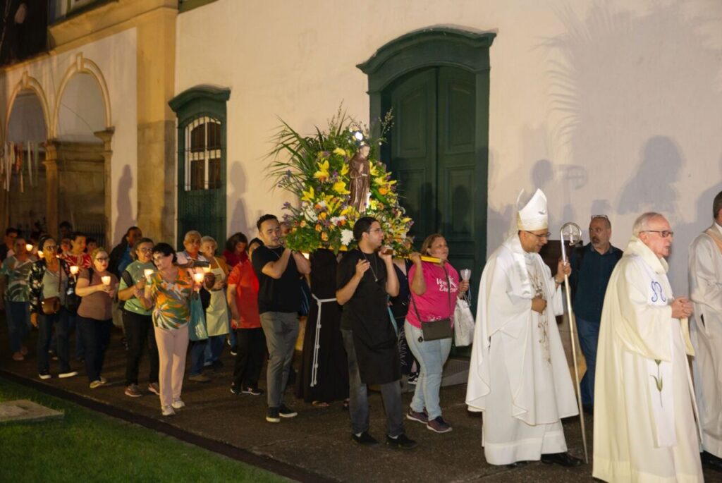 ECC, Apostolado da Oração e missa com Crismas em destaque na Sé - Jornal O São Paulo