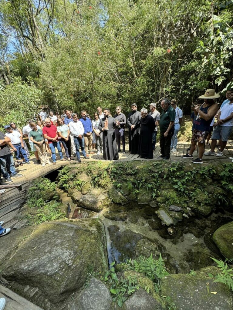 Projeto Tietê Esperança Aparecida leva a imagem peregrina da Virgem Maria à Catedral da Sé - Jornal O São Paulo