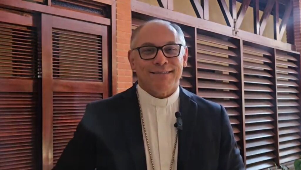 Presidente da Comissão para Cultura e Educação da CNBB homenageia professores - Jornal O São Paulo