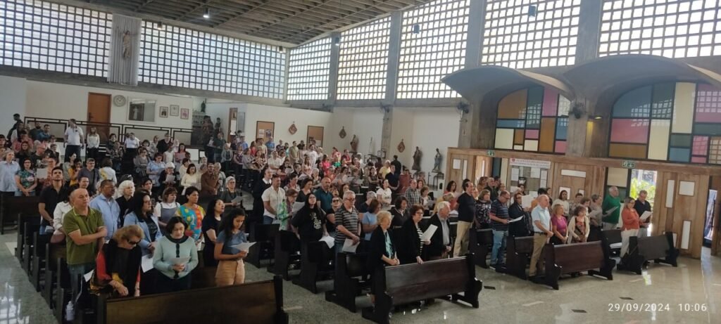 Sé: Formações enfocam famílias, estudo da Bíblia e atenção a crianças e adolescentes - Jornal O São Paulo