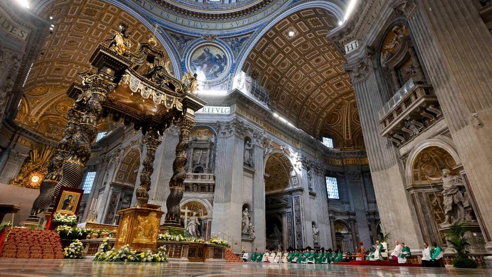 Ao fim do Sínodo, Papa exorta Igreja a permanecer ‘em movimento’ e de olhos abertos para a realidade - Jornal O São Paulo