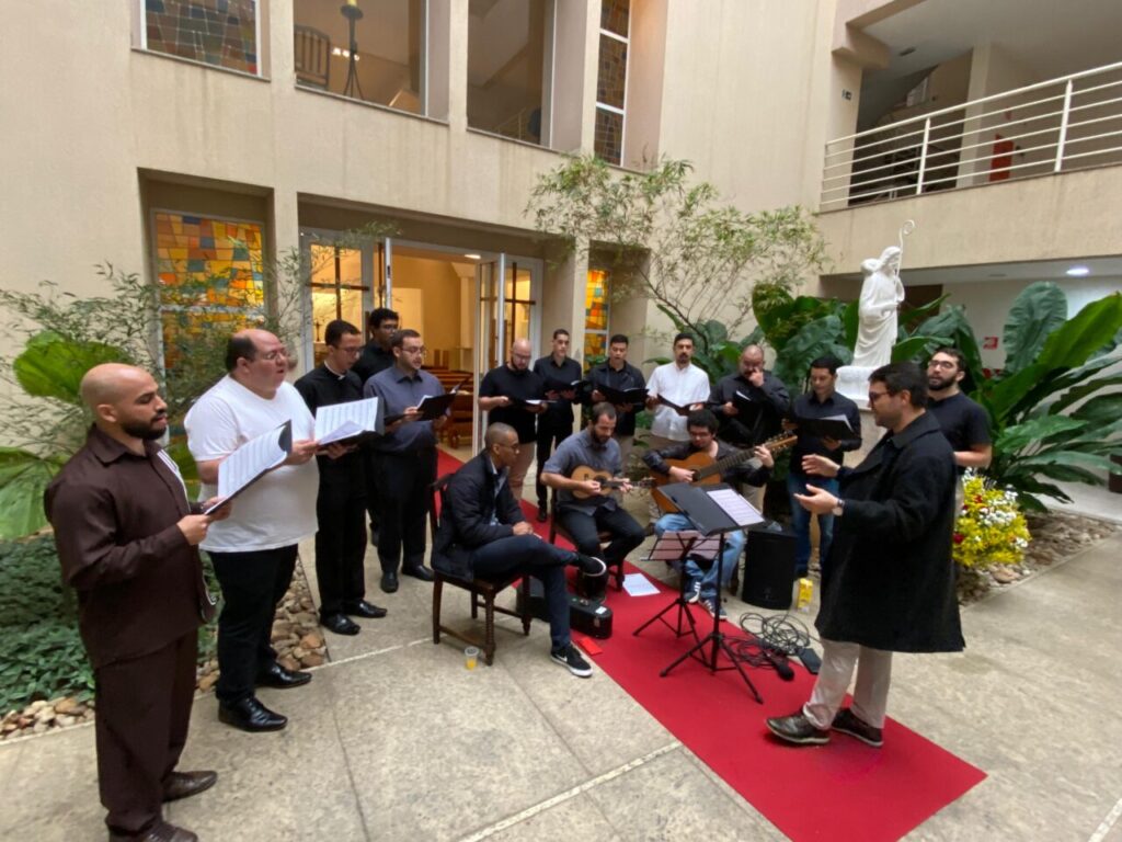 Seminaristas da Teologia recebem suas famílias para dia de confraternização - Jornal O São Paulo