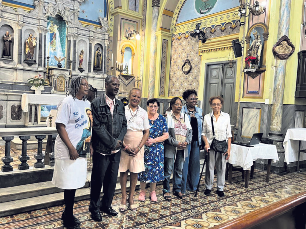 Toma posse a nova diretoria da Irmandade de Nossa Senhora do Rosário dos Homens Pretos de São Paulo