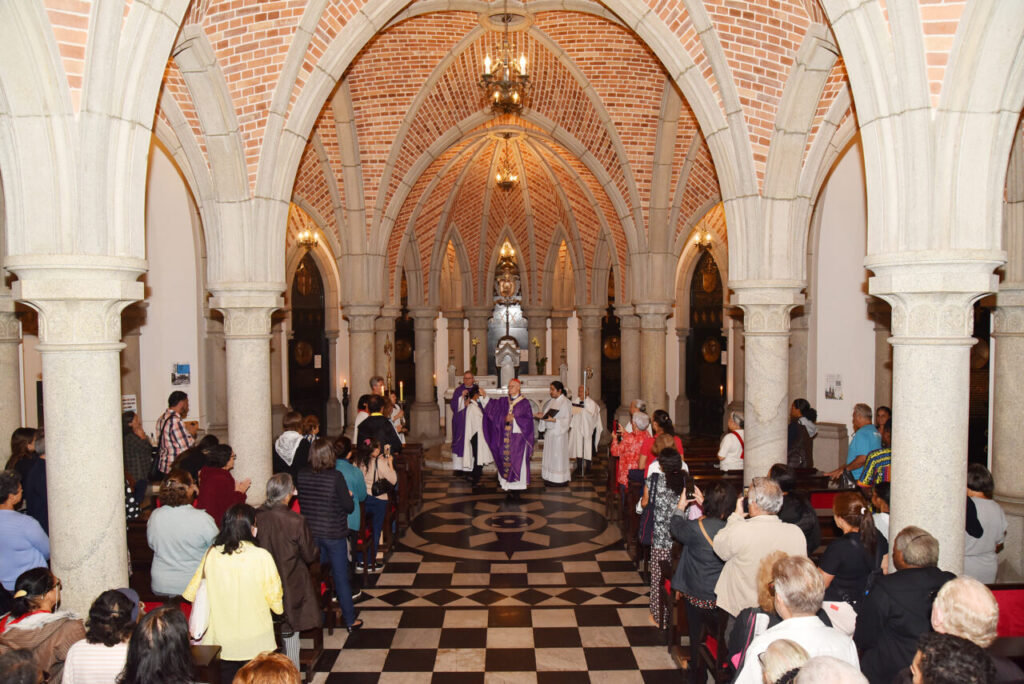 Em missa, Dom Odilo recorda os cardeais e bispos falecidos que atuaram na Arquidiocese - Jornal O São Paulo