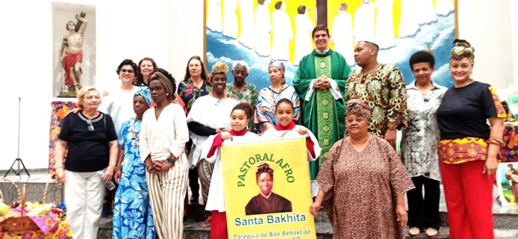 Mês da Consciência Negra e missas com crismas acontecem em Santana - Jornal O São Paulo