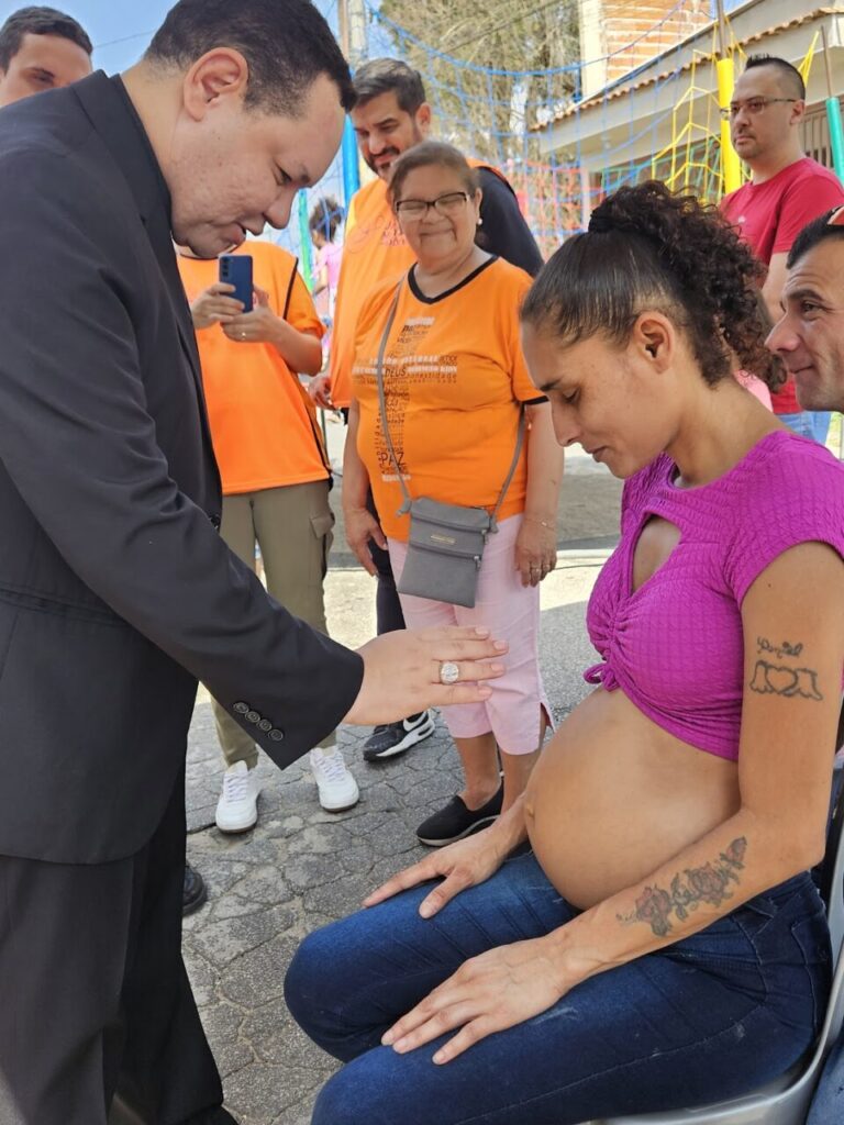 No VIII Dia Mundial dos Pobres, ação solidária acontece no Jardim Santa Bárbara - Jornal O São Paulo