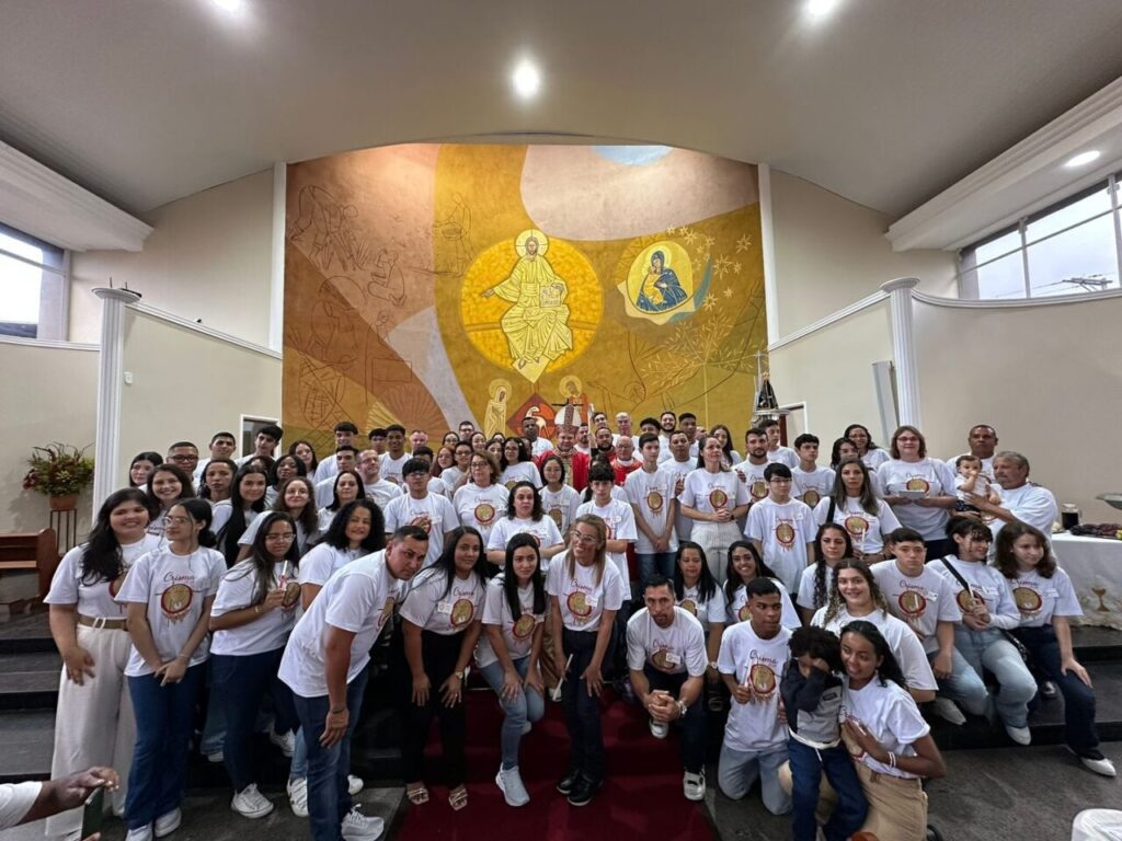 Dom Cícero preside crismas e dialoga com os pobres na Região Belém - Jornal O São Paulo