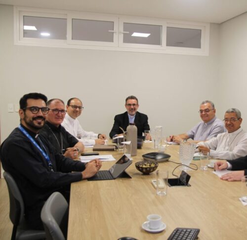 Projeto Comunhão e Partilha da CNBB financia a formação de 319 seminaristas em 42 dioceses em 2024 - Jornal O São Paulo