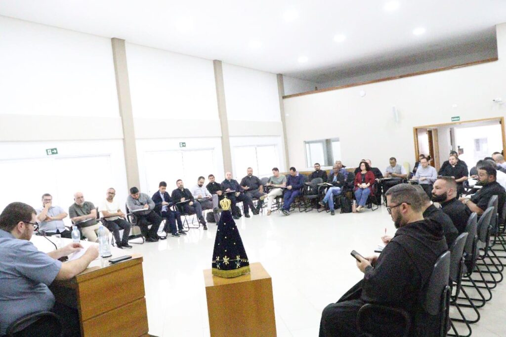 Regional Sul 1 da CNBB realiza inédito encontro de sacerdotes assessores de novas comunidades - Jornal O São Paulo