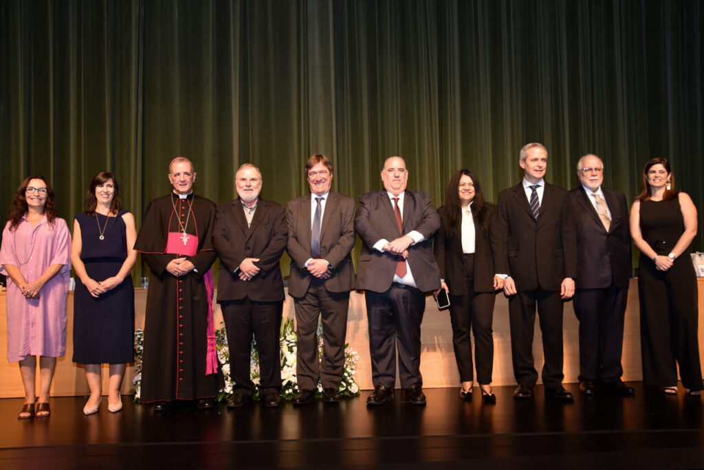 Ao tomar posse, membros da reitoria da PUC-SP renovam compromisso com os valores da universidade católica - Jornal O São Paulo