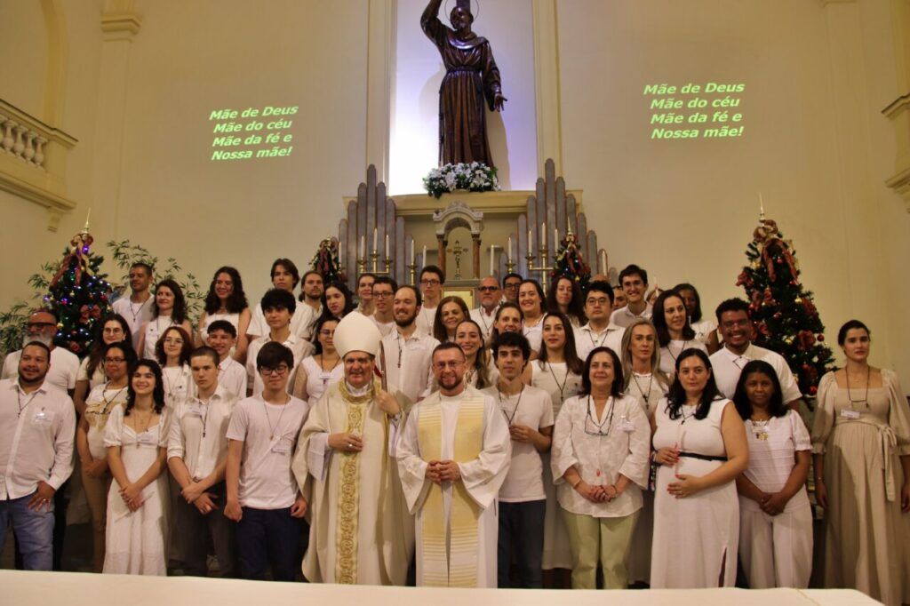 Dom Ângelo preside missas com crismas e ordenação diaconal no Ipiranga - Jornal O São Paulo