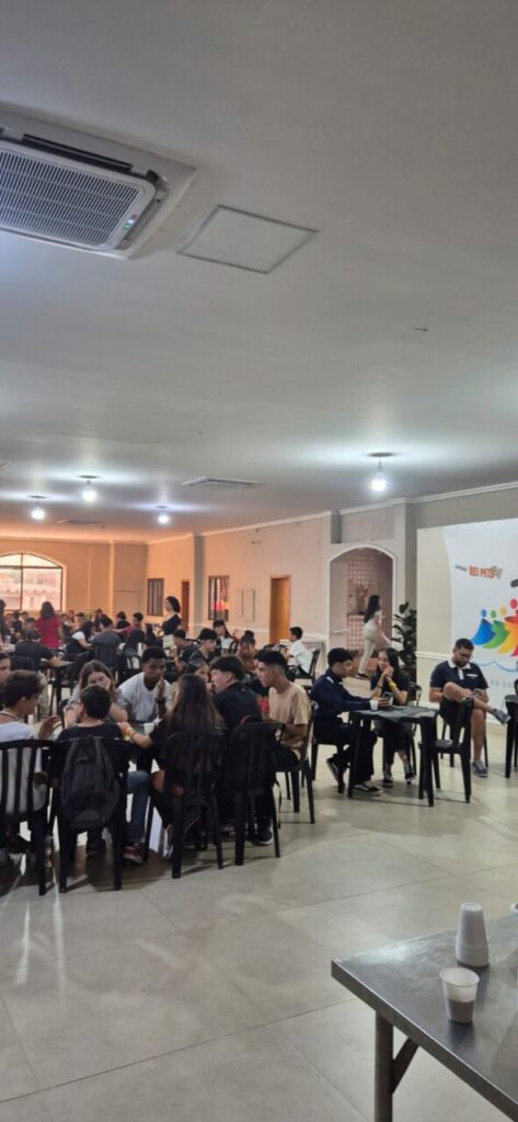 Lapa: Dom Edilson dá posse a pároco, preside crismas e participa de momentos formativos - Jornal O São Paulo