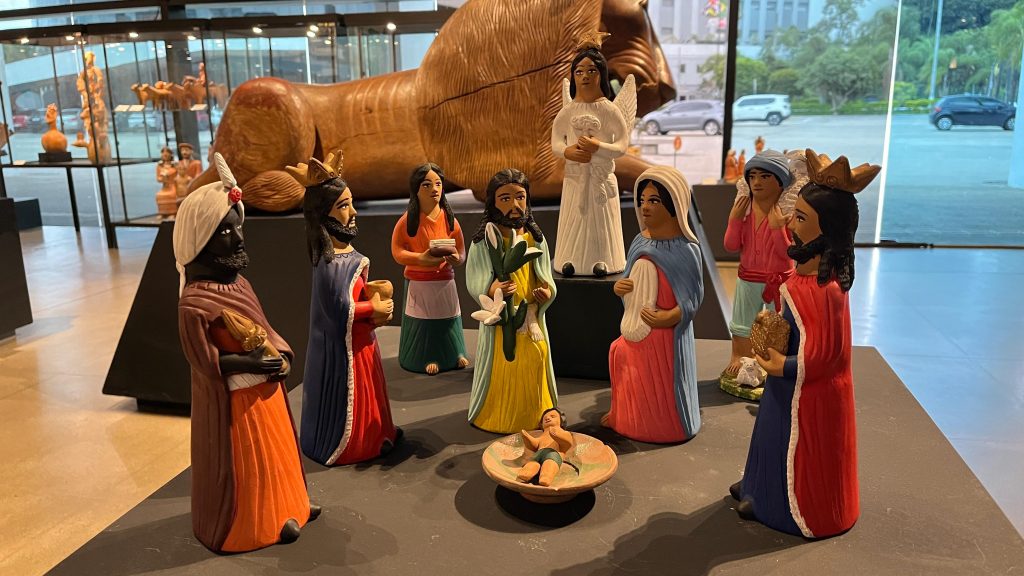 Exposições na grande metrópole mostram que Ele nasce no meio de nós - Jornal O São Paulo