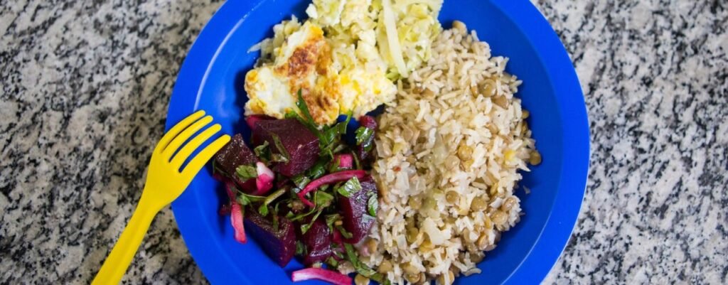 Programa Almoço nas Férias tem início nas escolas estaduais de SP - Jornal O São Paulo