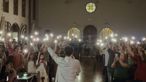 Na Região Belém, cantor coreano Junho Chu testemunha sua fé; e Irmão Leonardo realiza sua profissão perpétua - Jornal O São Paulo