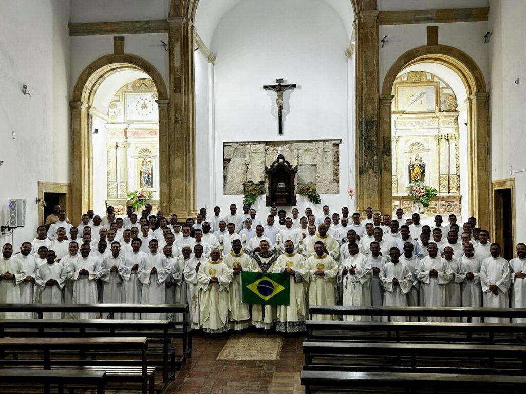 Retiro nacional de seminaristas abre jubileu de ouro da RCC no Brasil - Jornal O São Paulo
