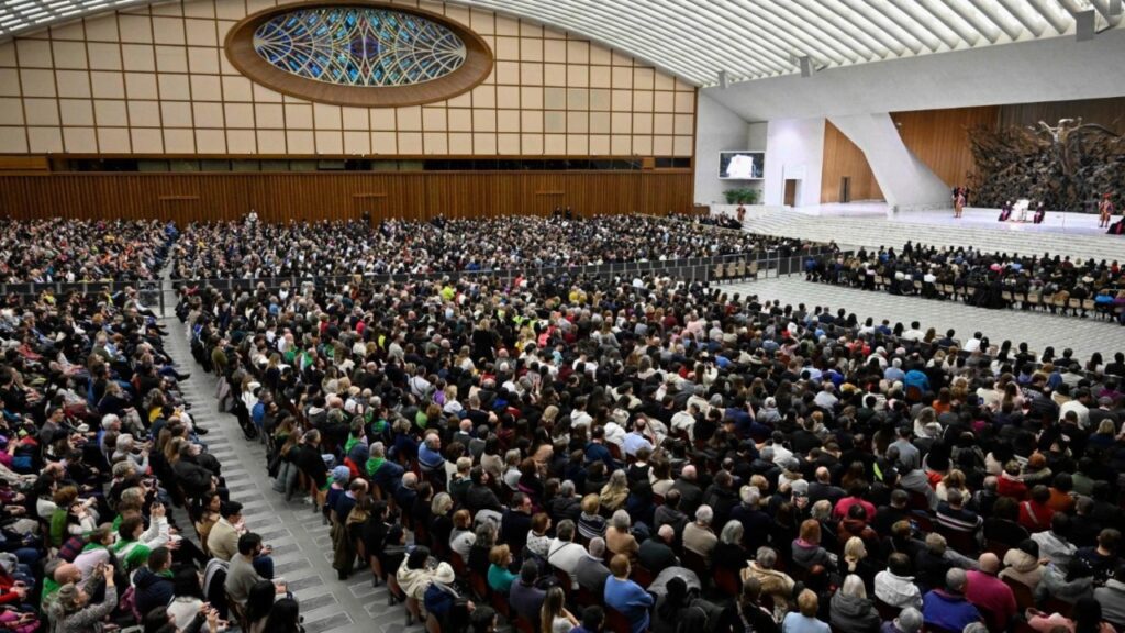 Papa: aprendamos com Maria a confiar e acolher a Palavra de Deus - Jornal O São Paulo