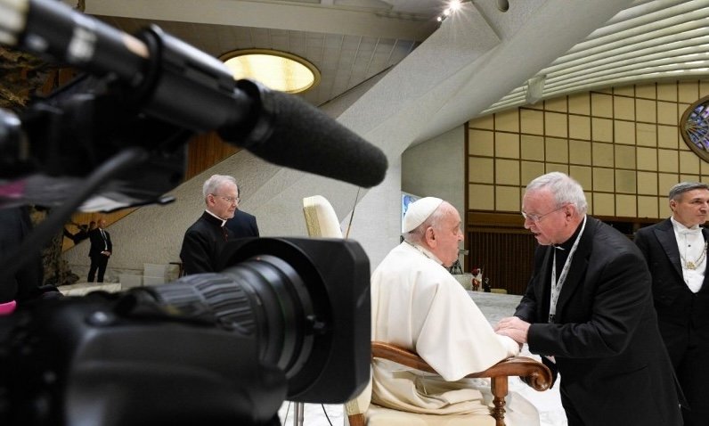 Papa no Jubileu dos Comunicadores: comunicar é divino e requer sabedoria - Jornal O São Paulo