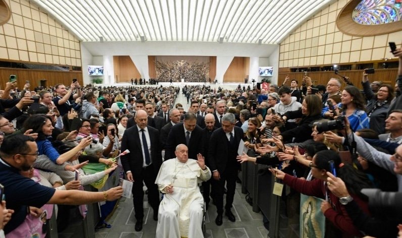 Papa no Jubileu dos Comunicadores: comunicar é divino e requer sabedoria - Jornal O São Paulo
