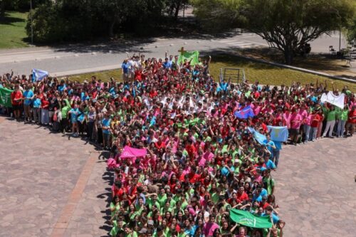 Chile: 1.500 jovens voluntários em missão de encontro com Cristo e serviço da comunidade - Jornal O São Paulo