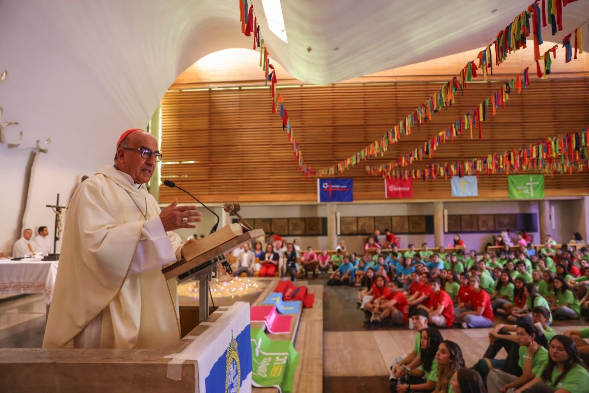 Chile: 1.500 jovens voluntários em missão de encontro com Cristo e serviço da comunidade - Jornal O São Paulo