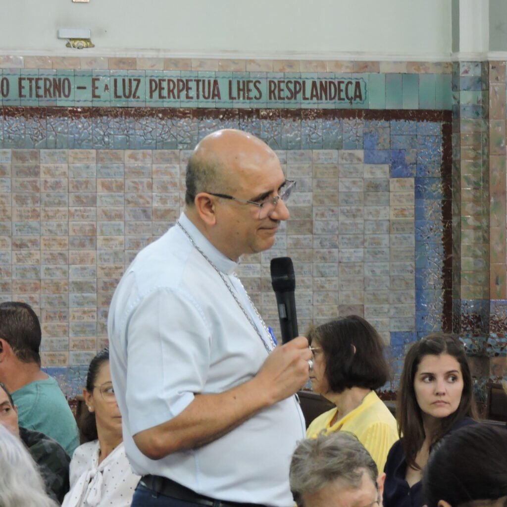 Formações, posse de padres e ações caritativas em destaque na Sé - Jornal O São Paulo