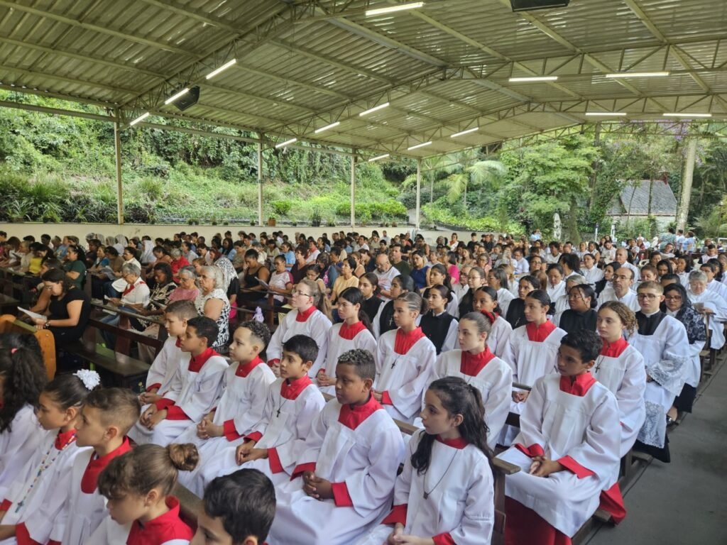 Em meio à natureza, ‘Peregrinos de Esperança’ vão a santuário mariano no Jaraguá - Jornal O São Paulo